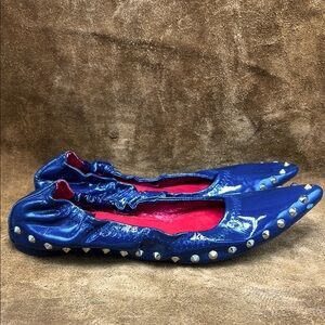 ii Jin Ballerina Style Blue Patent Leather Flats